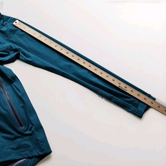 RAB Kinetic Plus Jacket Women XS Teal Proflex Hooded Waterproof Rain Wind QFT-87 - Picture 5 of 16